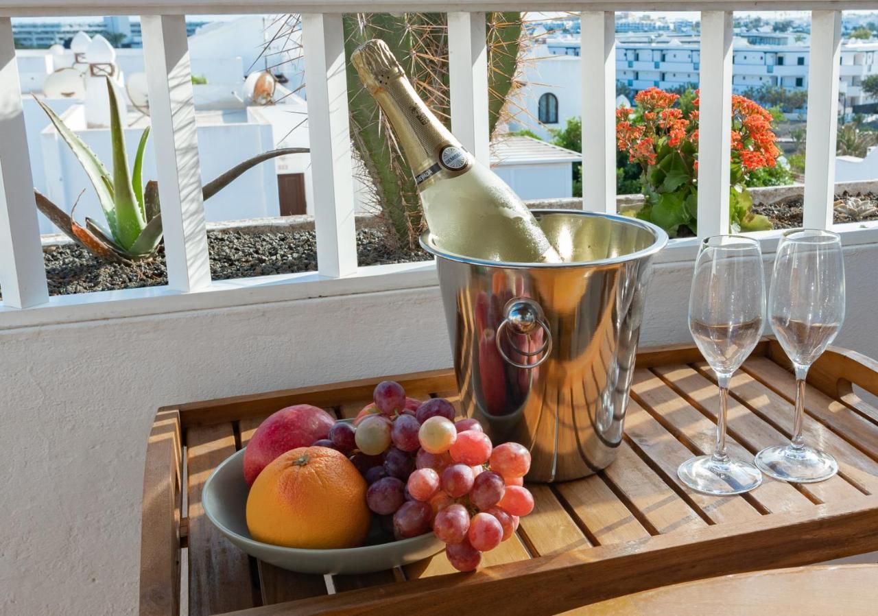 Bliss -Panoramic Views- Apartment Costa Teguise Exterior photo